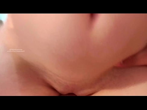 ❤️ Magasin oma õe toas ja nii ma ärkasin üles ❤ Just porn at us ☑